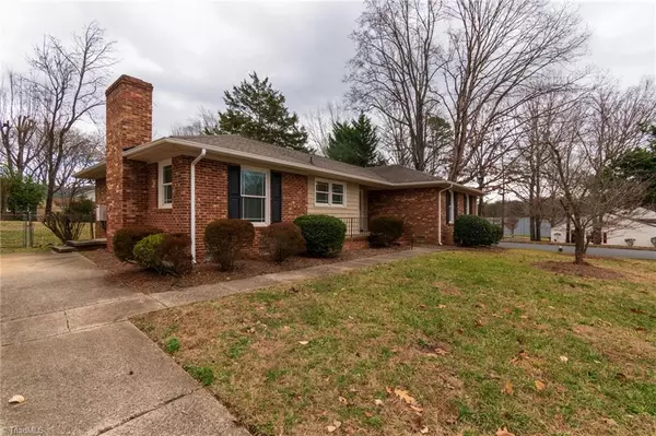 Greensboro, NC 27455,2 Great Castle CT