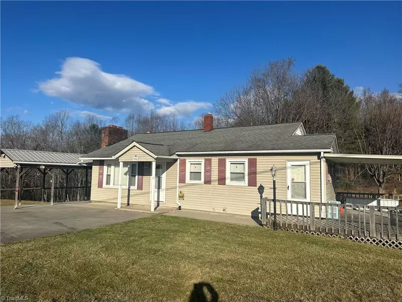 7006 Boone TRL, Purlear, NC 28665