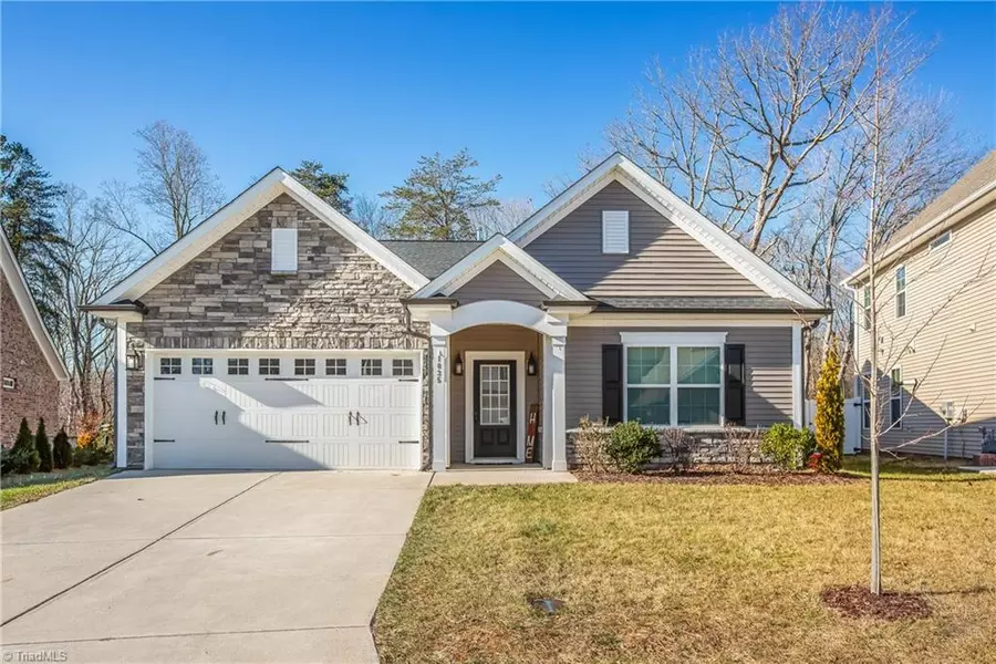 1035 Woodview Ridge TRL, Lewisville, NC 27023