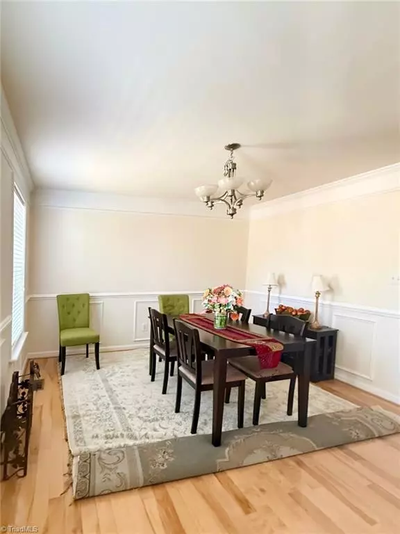 Chapel Hill, NC 27516,430 Smith Level RD