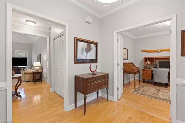 Winston-salem, NC 27103,4404 Winterberry Ridge CT