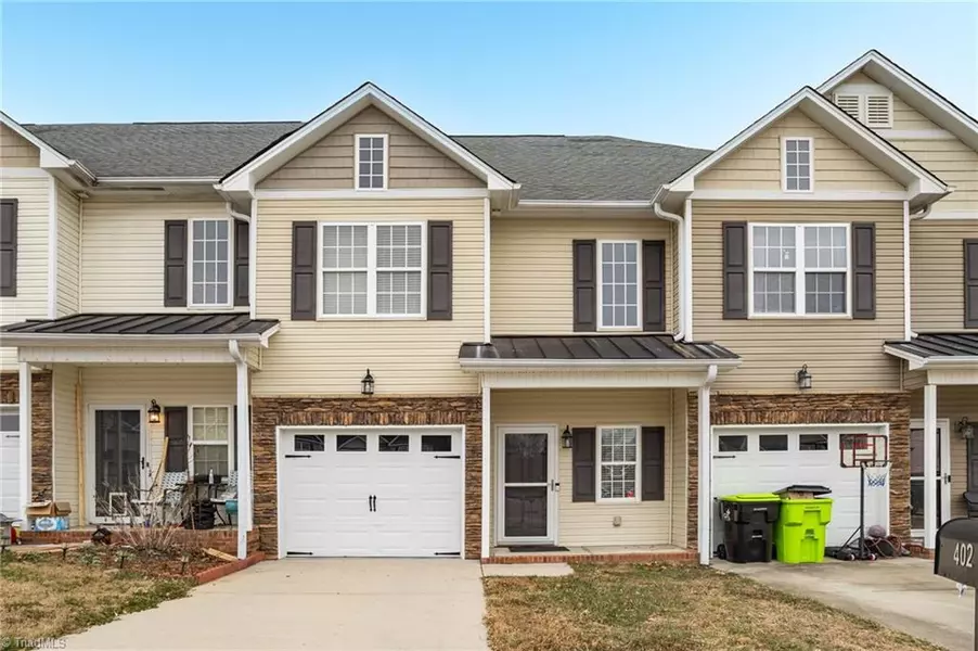 402 Beaumont CIR, Clemmons, NC 27012