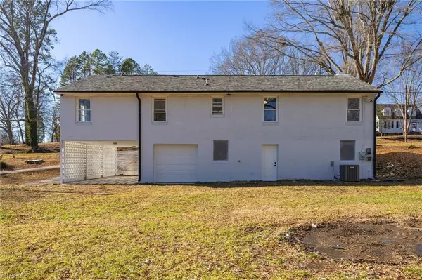 Eden, NC 27288,332 Maple ST