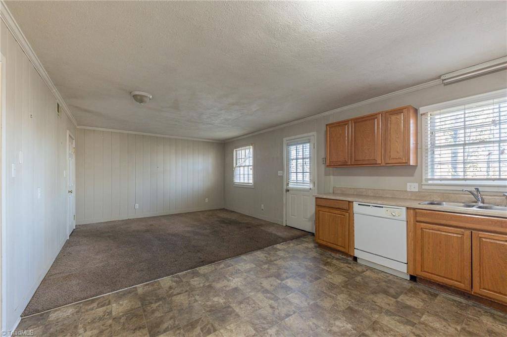Winston-salem, NC 27106,4531 Kreeger RD