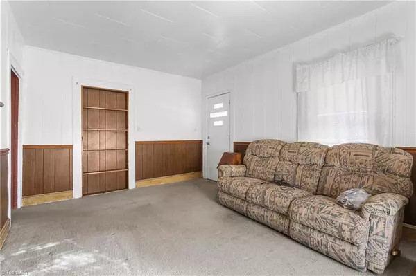 Winston-salem, NC 27105,5850 Old Rural Hall RD