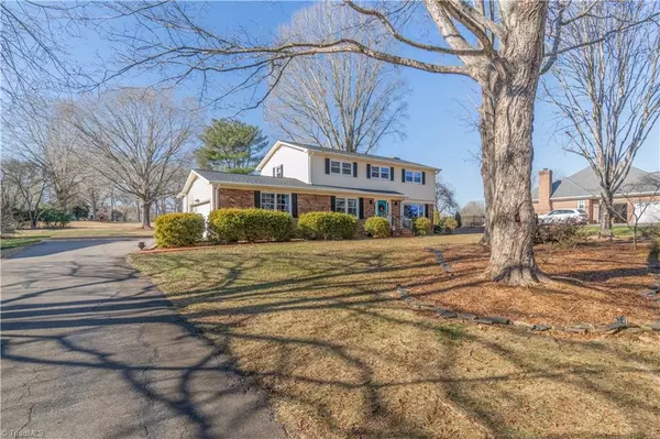 Bermuda Run, NC 27006,156 Riverbend DR