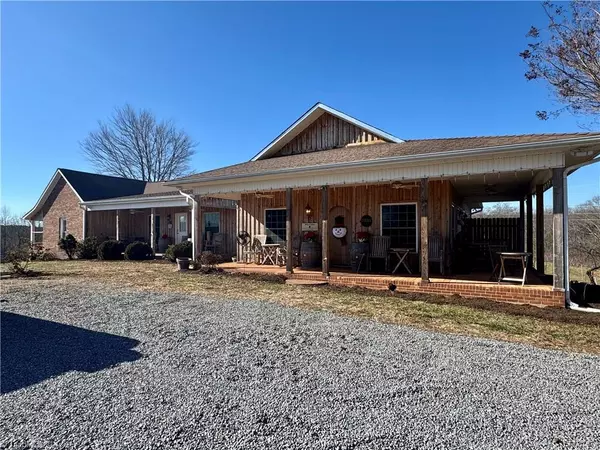 Elkin, NC 28621,171A Heritage Vines WAY