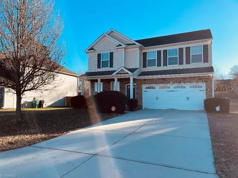 3544 Lamplight WAY, High Point, NC 27265