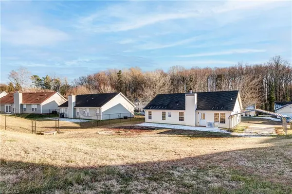 Greensboro, NC 27405,1603 Coventry Woods CT