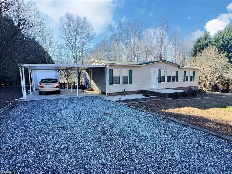 157 Carolyn LN, Linwood, NC 27299