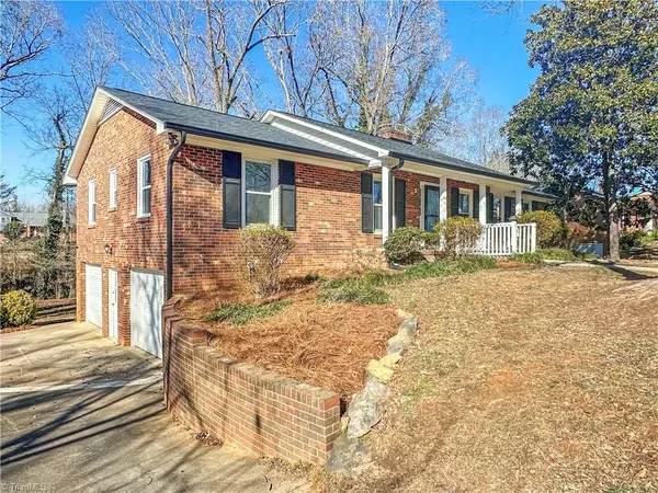 248 Barons RD,  Clemmons,  NC 27012