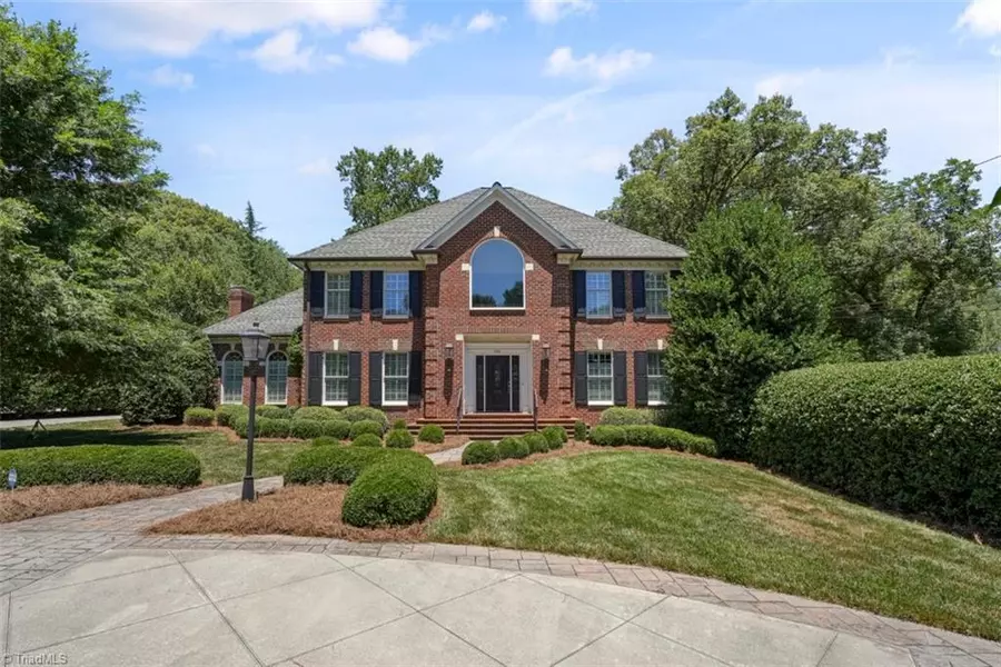 2515 Country Club RD, Winston-salem, NC 27104