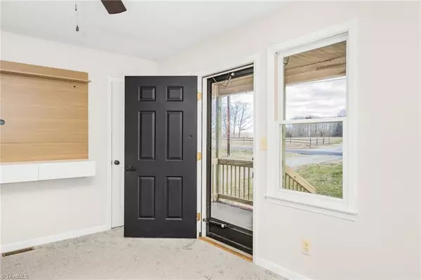 Mocksville, NC 27028,276 Pleasant Acre DR