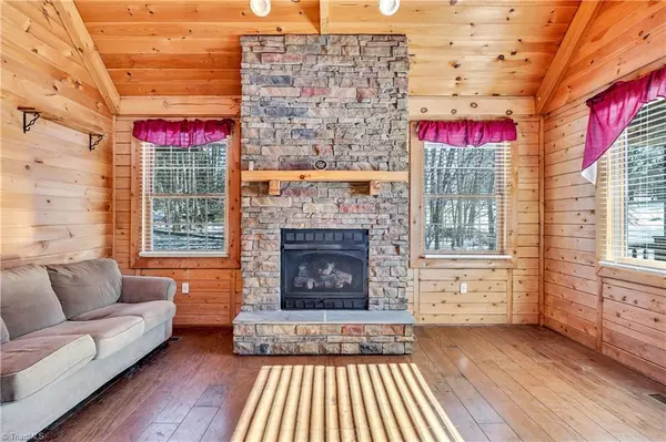 King, NC 27021,2199 YMCA Camp RD