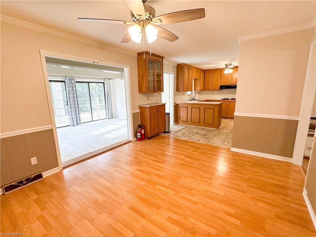 Greensboro, NC 27410,506 Arrowhead DR