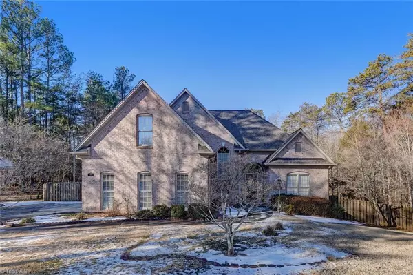 140 Fox RUN, Eden, NC 27288