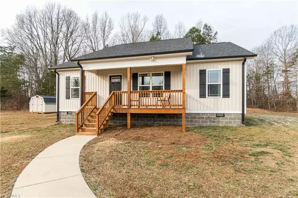 114 Simplicity LN, Lexington, NC 27292