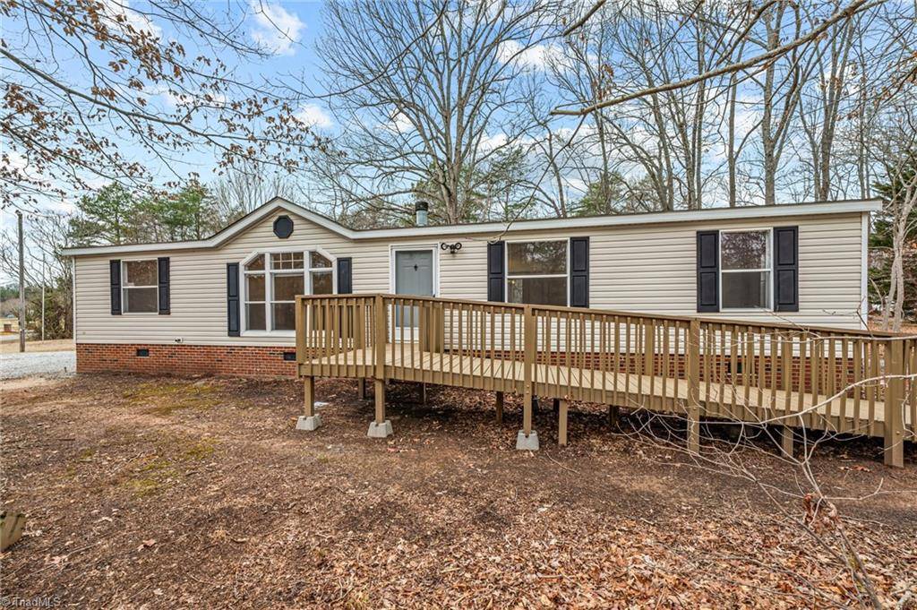 7300 Eliza LN, Mebane, NC 27302