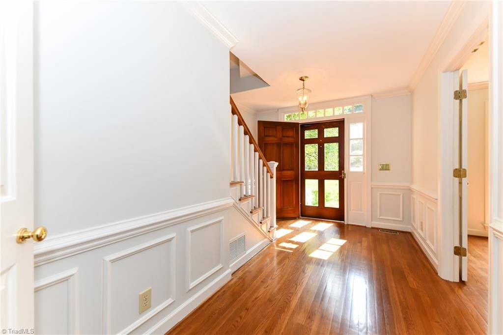 Greensboro, NC 27410,5 Kenbridge CT