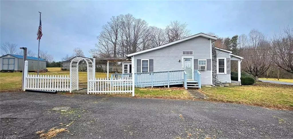 Rural Hall, NC 27045,220 Bethania ST