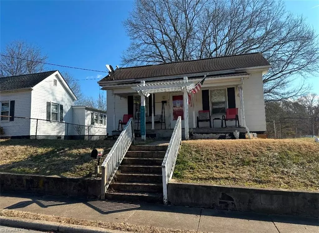 Mayodan, NC 27027,209 N 2nd AVE