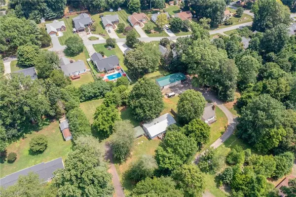 Winston-salem, NC 27103,5971 Beckner ST