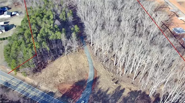 King, NC 27021,0 W King ST