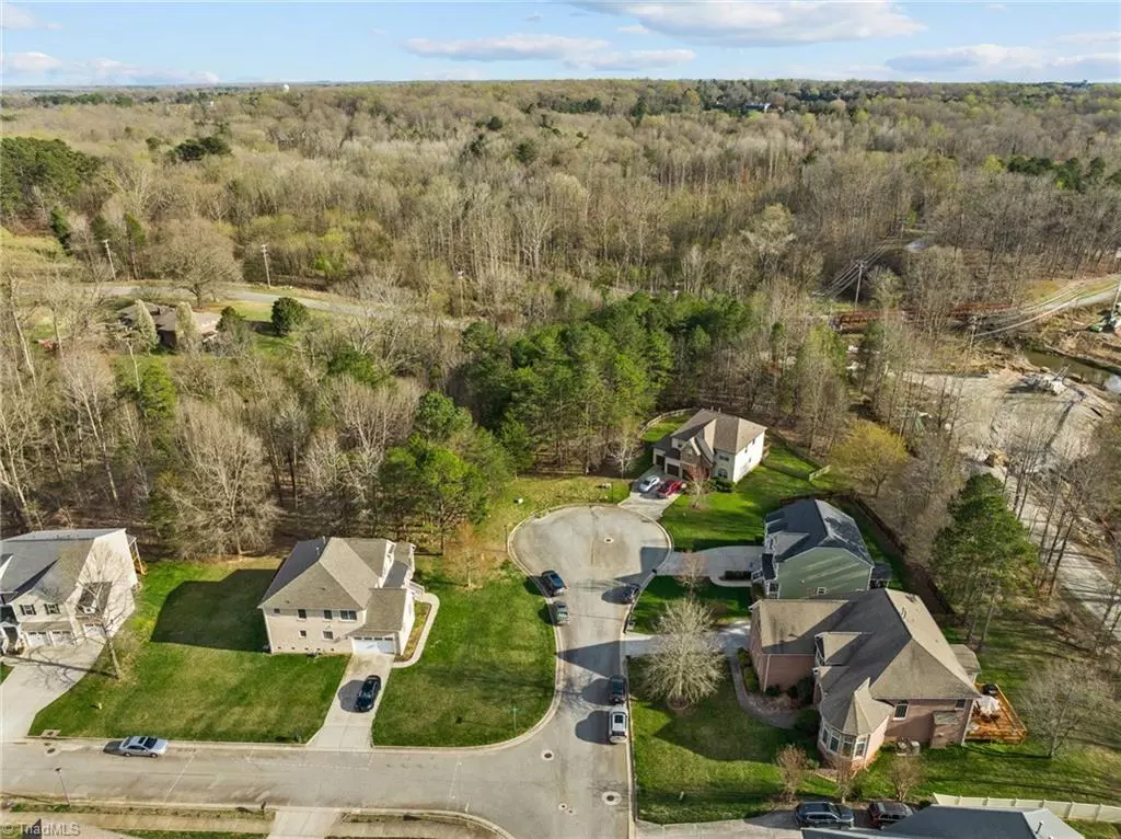 High Point, NC 27265,2700 Edenridge DR