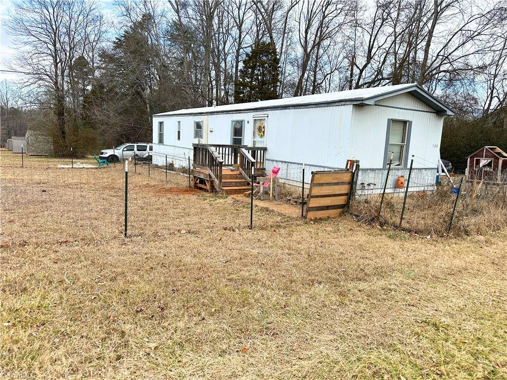 164 James RD, Advance, NC 27006