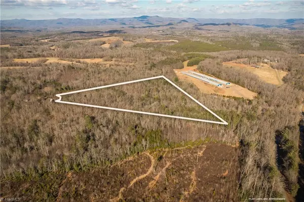 17.96 Acres Aubrey Thomas LN, Dobson, NC 27017