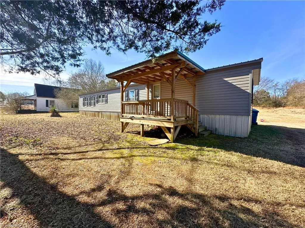 Mocksville, NC 27028,128 Gladstone RD