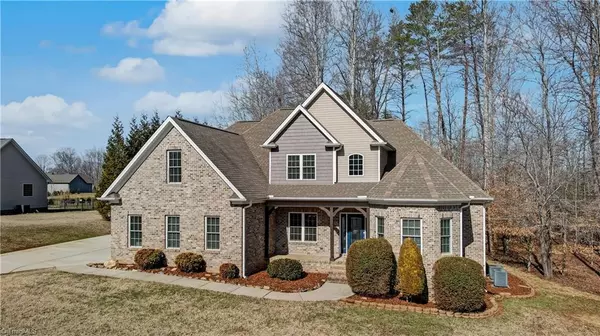 Reidsville, NC 27320,284 Stillwater LN