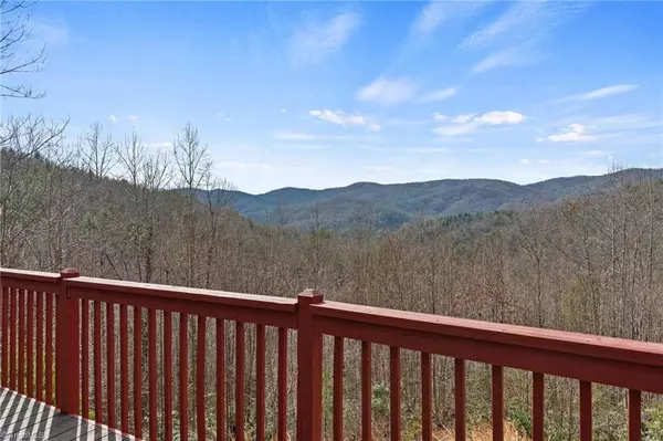 Purlear, NC 28665,1610 Deer RUN