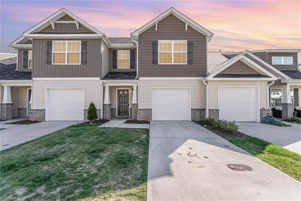 Jamestown, NC 27282,113 Red Plum LN