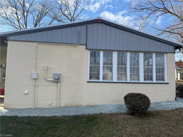 Mebane, NC 27302,5410 US Highway 70 W