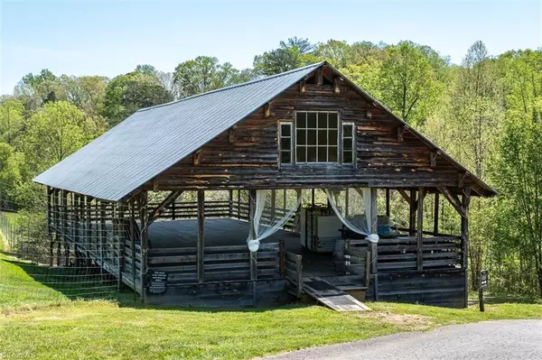 Elkin, NC 28621,318A Elkin Creek Mill RD