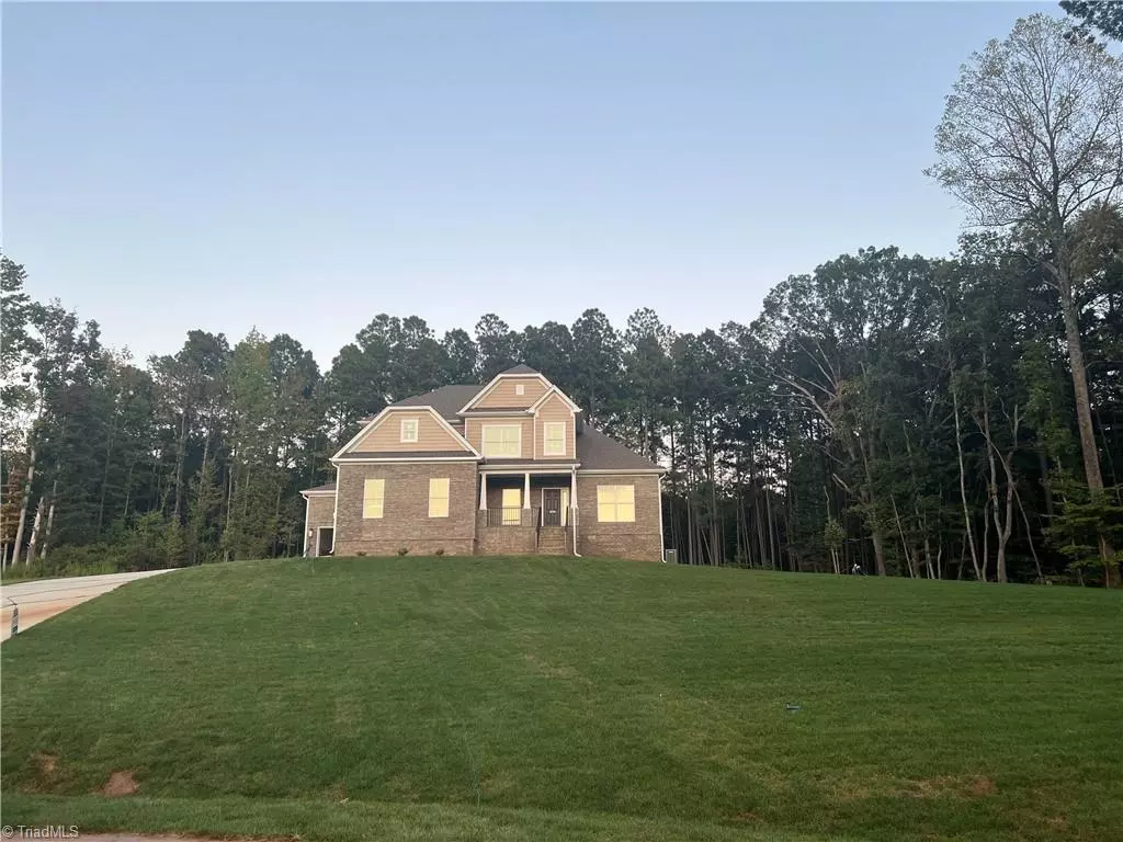 Kernersville, NC 27284,1663 Lazy Fox LN #32