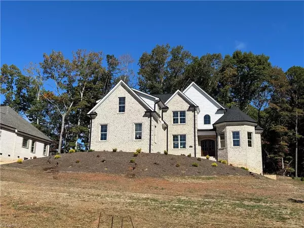 Winston-salem, NC 27106,5477 Meadowlark CT