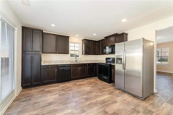 Browns Summit, NC 27214,5 Powell CT