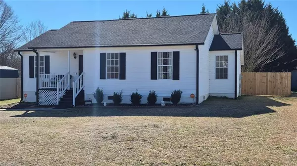 Thomasville, NC 27360,21 Elm ST