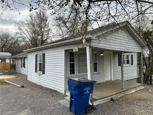 Mount Airy, NC 27030,891 Carroll ST