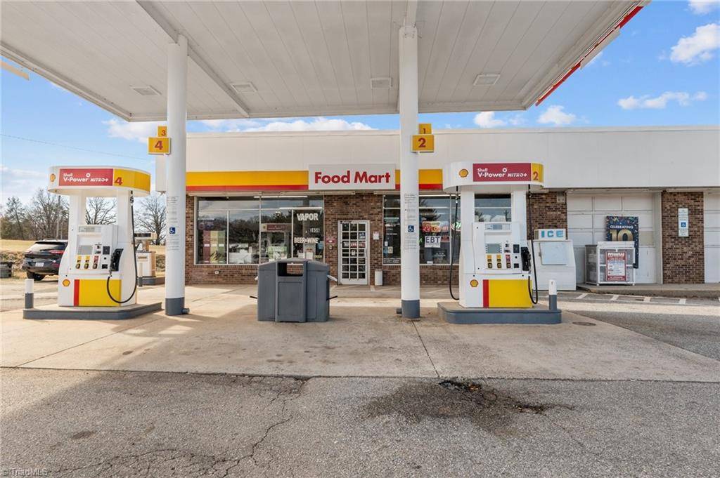 Madison, NC 27025,3656 US Highway 220