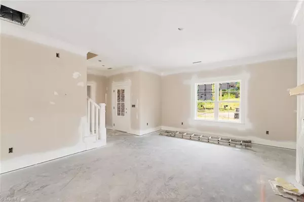 Winston-salem, NC 27107,594 Cedar DR
