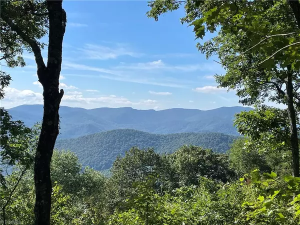 TBD Lot #36 Crown Oak LN, West Jefferson, NC 28694