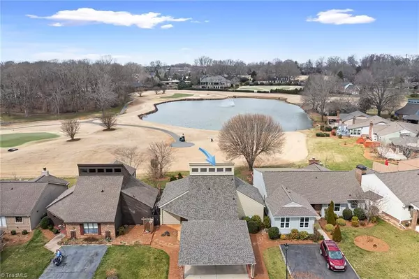 139 Fairway DR, Bermuda Run, NC 27006