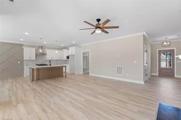 Clemmons, NC 27012,117 Enclave DR