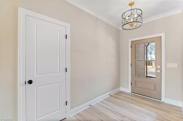 Clemmons, NC 27012,117 Enclave DR