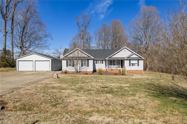 Climax, NC 27233,1413 Elks Forest DR