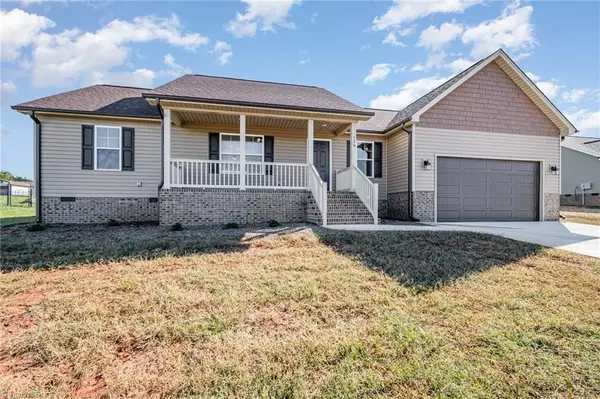 139 Knight Farm RD, Stokesdale, NC 27357
