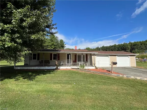 380 Old Obids RD, West Jefferson, NC 28694